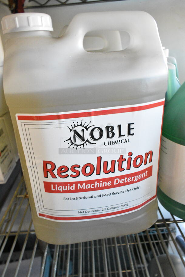 TIER LOT of BRAND NEW SCRATCH AND DENT! Jugs Including 999AUTODET1G Advantage Automatic Warewashing Detergent, Noble 999LOTEMPSAN1G Low Temp Sanitizer, Manitowoc Ice Machine Descaler, ConvoClean forte Cleaner,  Noble 147RESOLUTN Resolution Liquid Machine Detergent - Image 10 of 12