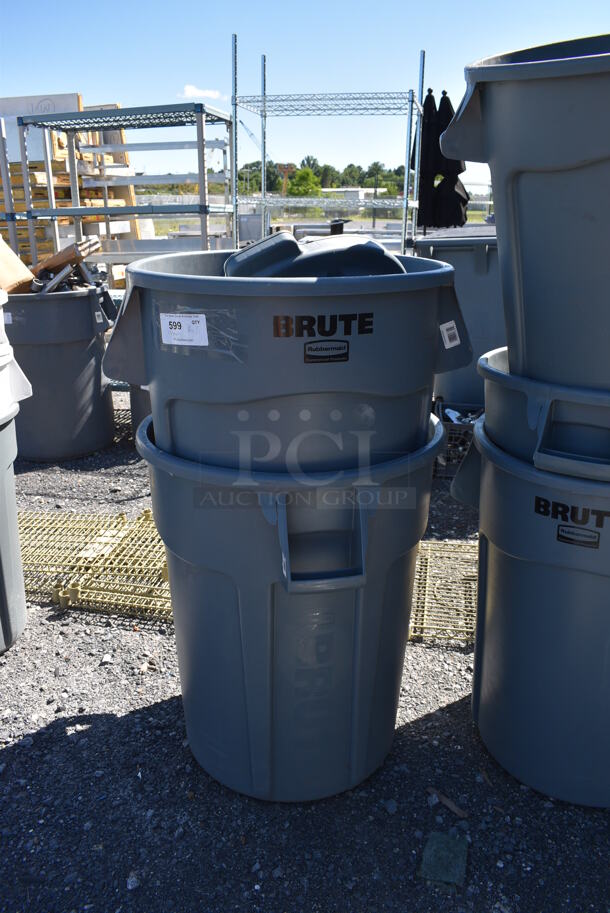 6 Various BRAND NEW Rubbermaid Brute Gray Poly Trash Cans. Includes 26x24x32. 6 Times Your Bid! - Image 4 of 5