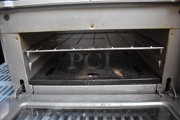 Coleman Metal Countertop Oven. 27x19x14.5 - Image 5 of 7