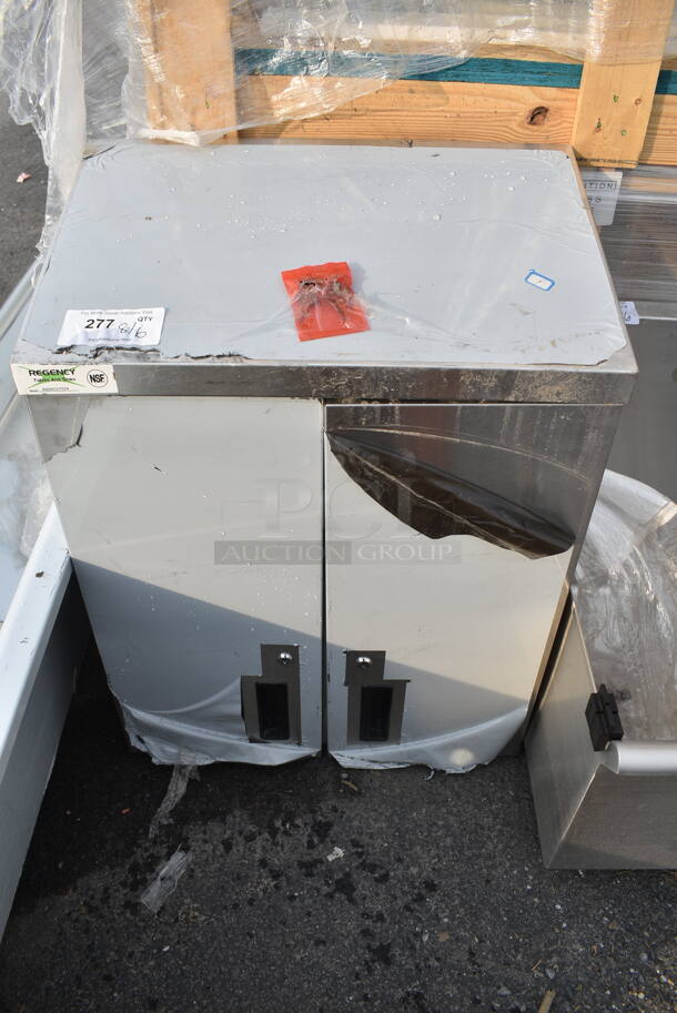 BRAND NEW SCRATCH AND DENT! Regency 600WCH1524 24" Stainless Steel Wall Cabinet with Hinged Doors - Image 2 of 5