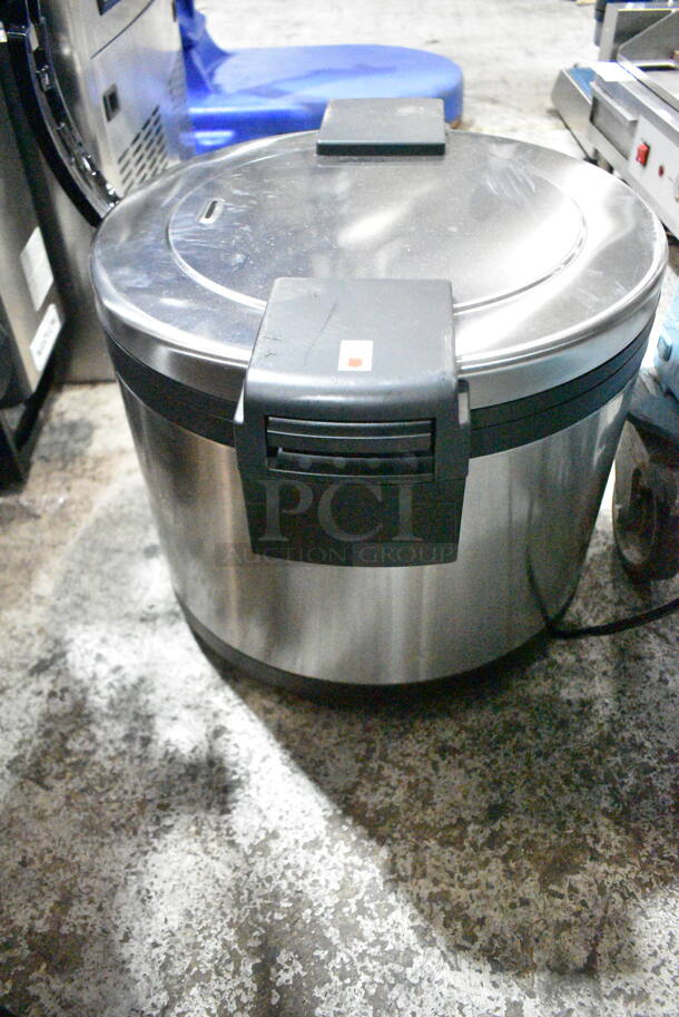 Avantco Stainless Steel Commercial Countertop Rice Cooker. Tested and Working! - Image 3 of 6