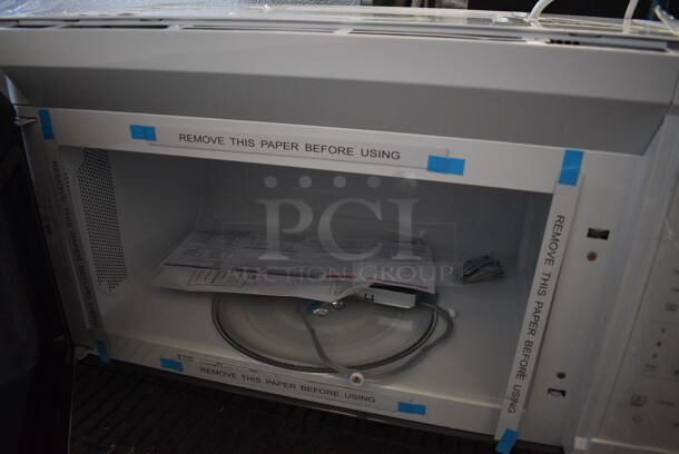 BRAND NEW! 2022 Whirlpool WMH31017HW08 Metal Microwave Oven. 120 Volts, 1 Phase. 30x16x17 - Image 5 of 7