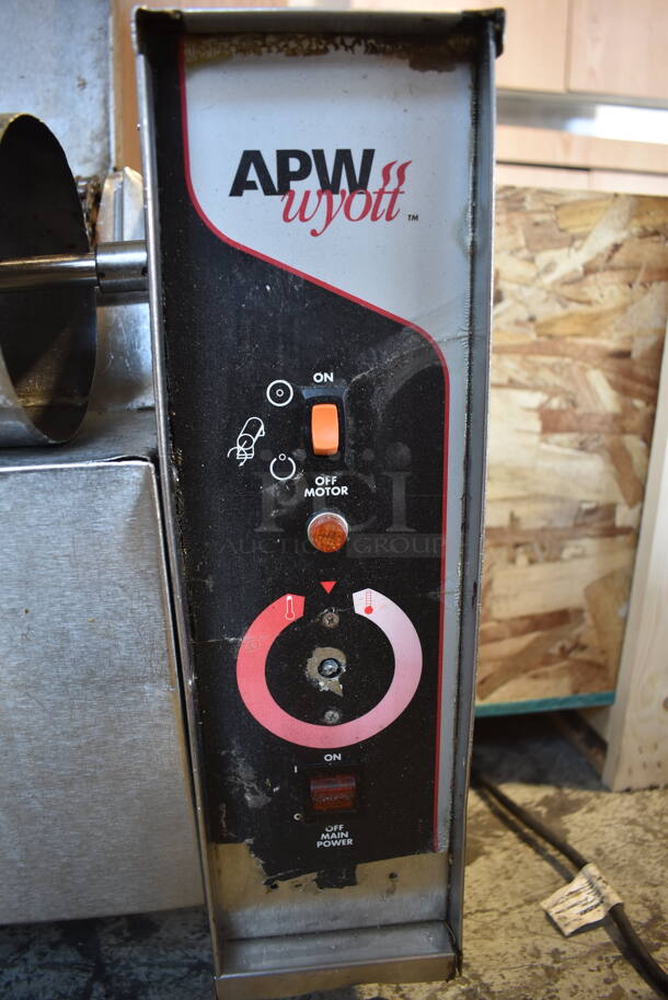 APW Wyott Stainless Steel Commercial Countertop Vertical Toaster. Missing Parts. 115 Volts, 1 Phase. Tested and Working! - Image 3 of 8
