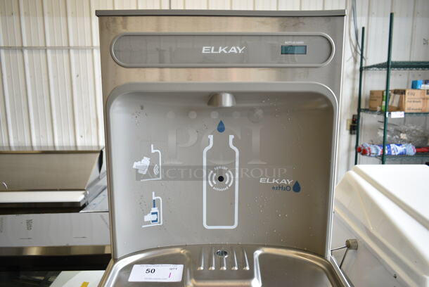 BRAND NEW SCRATCH AND DENT! Zurn Elkay EZSTLDWS_1G ezH20 8 GPH Light Gray Hands-Free Filtered Bottle Filling Station with Drinking Fountain - Image 3 of 7