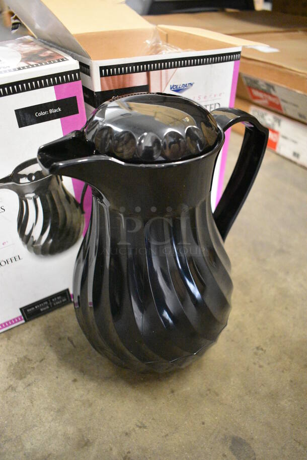 2 BRAND NEW IN BOX! Vollrath Black Poly Insulated Server. 8x6x9.5. 2 Times Your Bid! - Image 3 of 4