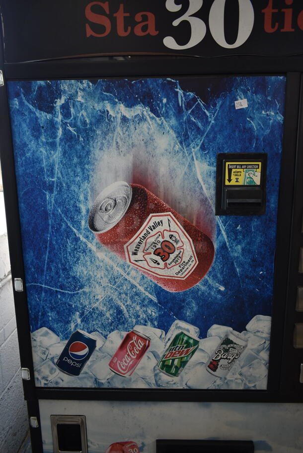 Dixie Narco DNCB 501T / 280-8 Metal Commercial Canned Soda Vending Machine w/ Coin Acceptor. 115 Volts, 1 Phase. Tested and Working! - Image 4 of 7