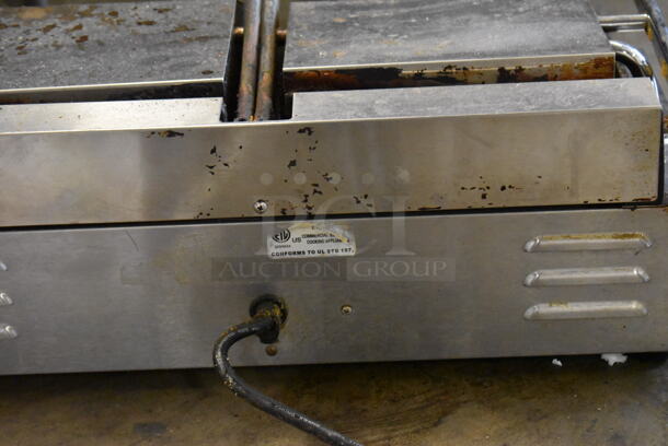 Vollrath Cayenne Stainless Steel Commercial Countertop Electric Powered Double Panini Press. 23x14.5x8. Tested and Working! - Image 8 of 11