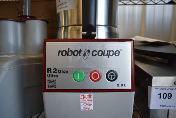 BRAND NEW SCRATCH AND DENT! Robot Coupe R 2 Dice Ultra Metal Commercial Countertop Food Processor w/ Bowl, Lid, Grater Blade, Slicer Blade, S Blade and D Clean Kit. 120 Volts, 1 Phase. Tested and Working! - Image 3 of 10