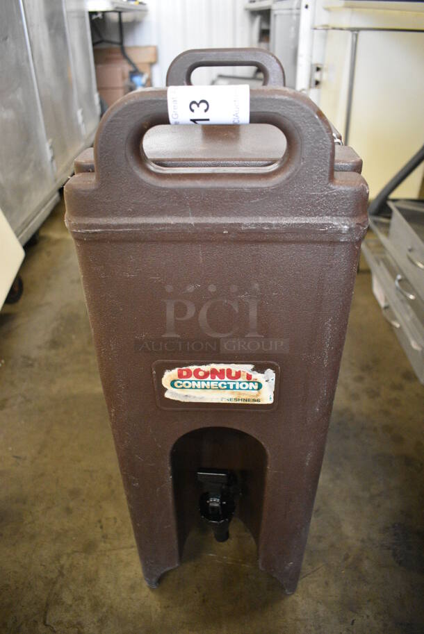 Cambro Model 500LCD Brown Poly Insulated Beverage Holder Dispenser. 9x16x24