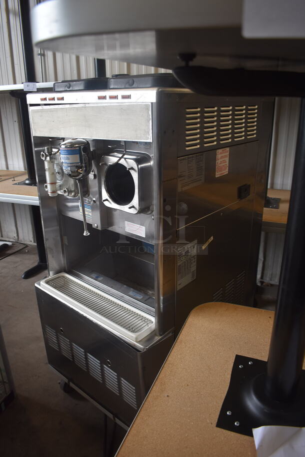 Taylor 342D-27 2 Flavor Frozen Drink Machine Dispenser w/ Blender on Commercial Casters. 208-230 Volt 1 Phase - Image 3 of 8