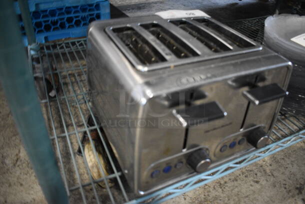 Hamilton Beach Stainless Steel Countertop 4 Slot Toaster. 10.5x11x7 - Image 4 of 4