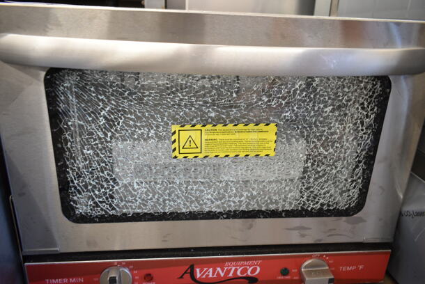 BRAND NEW SCRATCH AND DENT! Avantco 177CO14 Stainless Steel Commercial Countertop Electric Powered Quarter Size Convection Oven. See Pictures for Glass Damage. 120 Volts, 1 Phase. Tested and Working! - Image 3 of 5