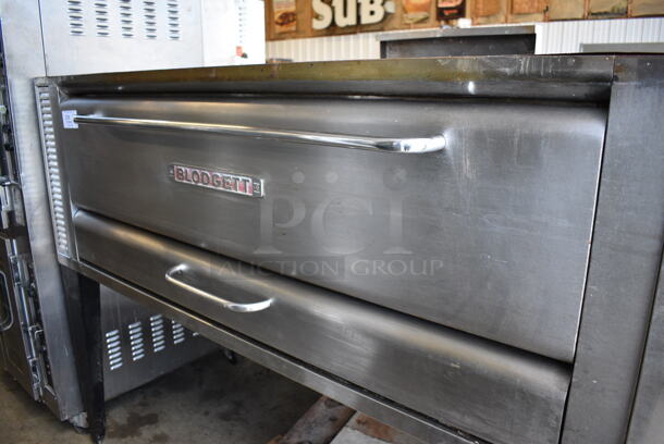 Blodgett 1060B Stainless Steel Commercial Propane Gas Powered Single Deck Pizza Oven w/ Cooking Stones on Metal Legs. 78x45x63 - Image 3 of 9