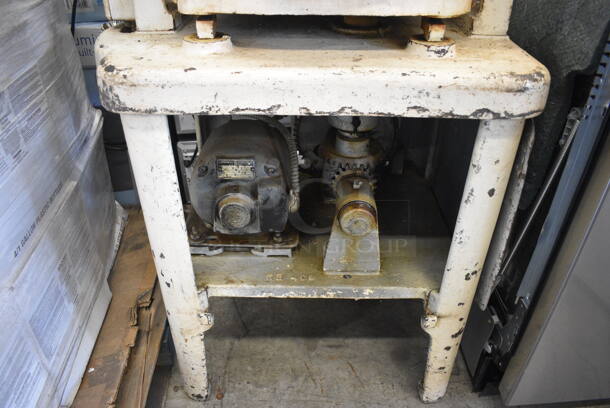 Dutchess Metal Commercial Floor Style Dough Divider. 27x25x75 - Image 7 of 9