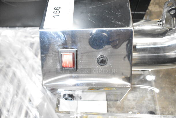 BRAND NEW SCRATCH AND DENT! Carnival King 382SCM250 Sno Cone Ice Machine. 120 Volts, 1 Phase. Tested and Working!  - Image 6 of 9