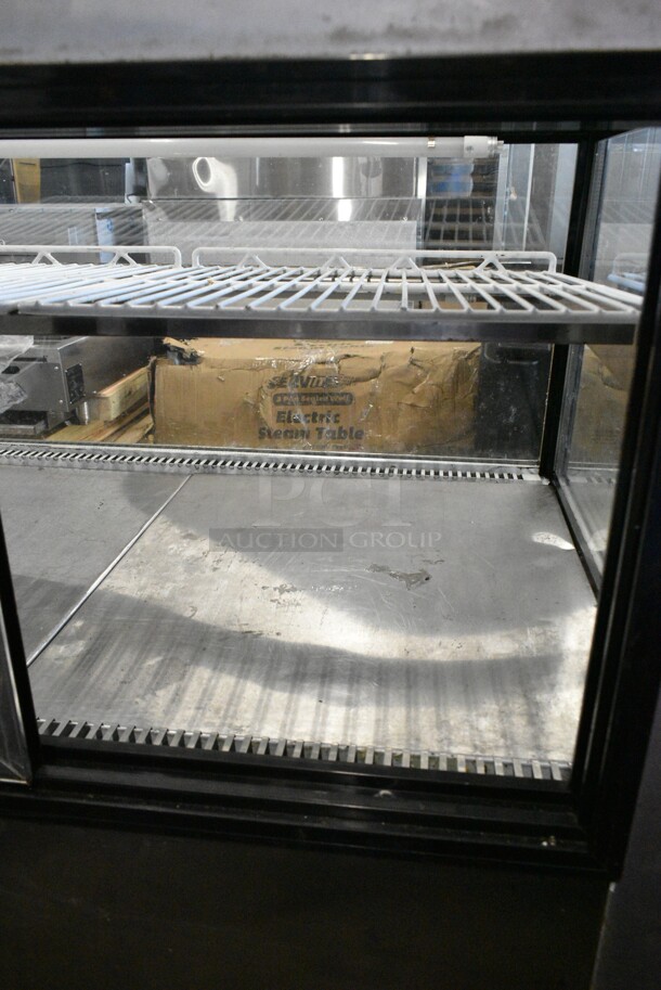 Leader CBK48 S/C Stainless Steel Commercial Floor Style Deli Display Case Merchandiser. 115 Volts, 1 Phase. Tested and Powers On But Does Not Get Cold - Image 5 of 7