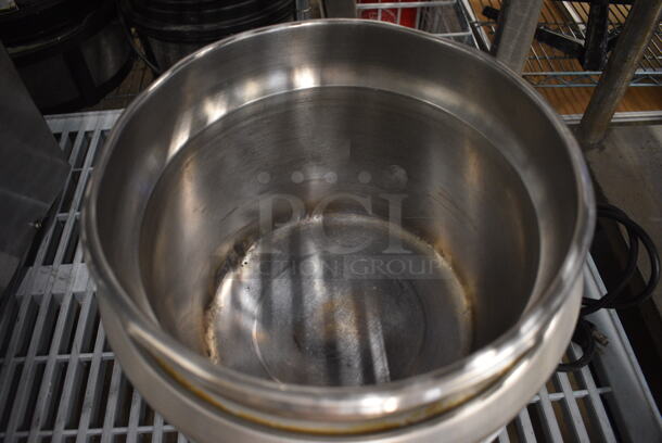 Nemco Model 6102 051 Stainless Steel Commercial Countertop Soup Kettle Food Warmer w/ Lid. 120 Volts, 1 Phase. 13x13x12. Tested and Working! - Image 3 of 4
