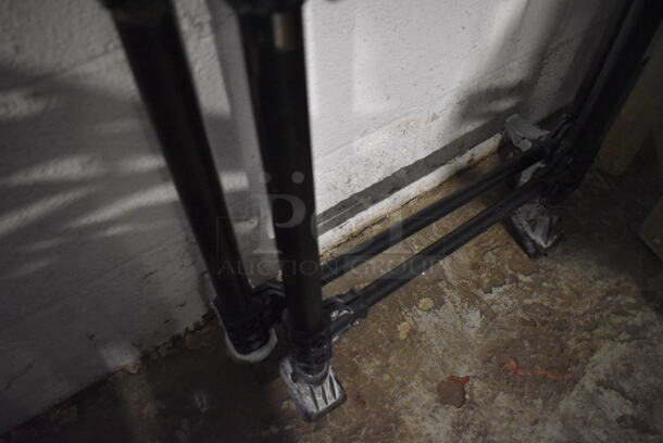 Metal Stand. 20x6x33 - Image 3 of 3