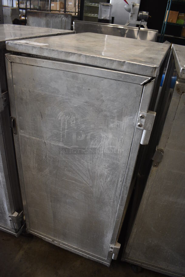 Metal Commercial Enclosed Pan Transport Rack on Commercial Casters. 19x29x44 - Image 2 of 4