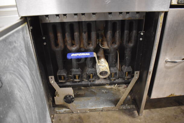 Imperial IFS-75 Stainless Steel Commercial Floor Style Natural Gas Powered 75 Pound Capacity Deep Fat Fryer. 175,000 BTU. 20x36x42 - Image 7 of 10