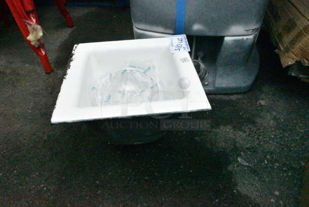BRAND NEW SCRATCH AND DENT! White Well - Image 5 of 5
