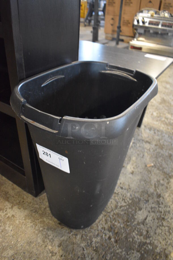 Black Poly Trash Can. 11.5x16.5x19 - Image 2 of 3