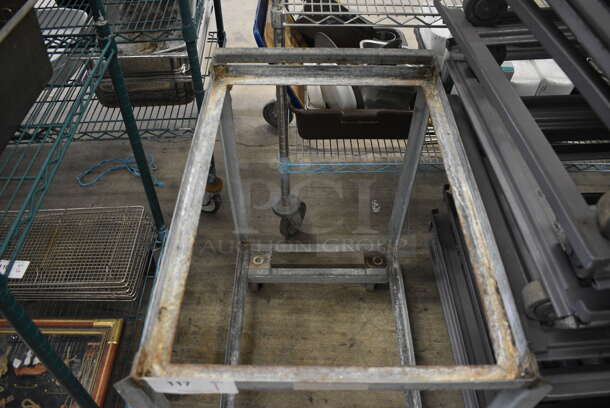 Metal Commercial Transport Rack on Commercial Casters. 21x29x28 - Image 2 of 4
