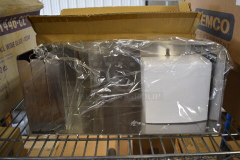 BRAND NEW IN BOX! Stainless Steel Lid Rack. 14x5x6