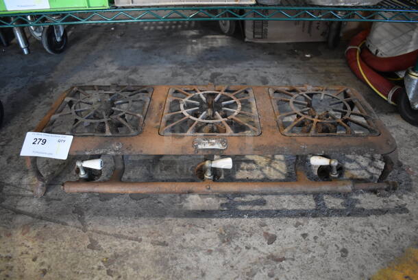 Metal Countertop Gas Powered 3 Burner Range. 30x13x6 - Image 1 of 4