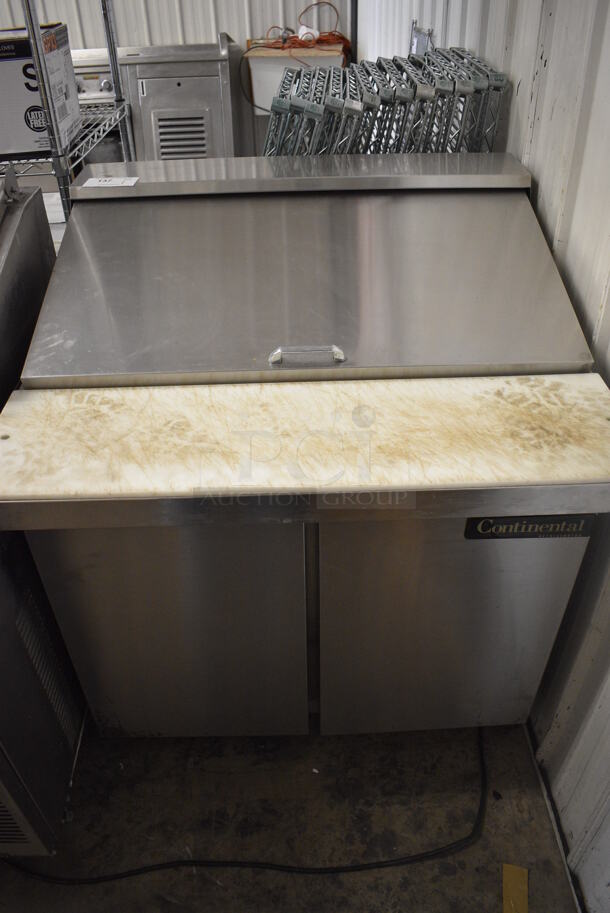 Continental Model SW36-15M Stainless Steel Commercial Sandwich Salad Prep Table Bain Marie Mega Top on Commercial Casters. 115 Volts, 1 Phase. 36x34x42.5. Tested and Working! - Image 2 of 7