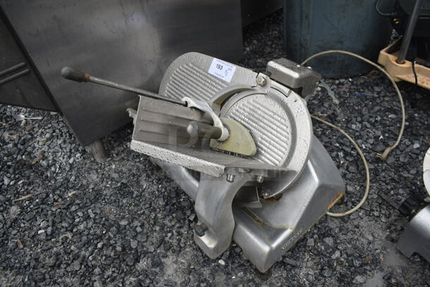 Hobart 2612 Stainless Steel Commercial Countertop Meat Slicer w/ Blade Sharpener. 120 Volts, 1 Phase. Tested and Working! - Image 2 of 7