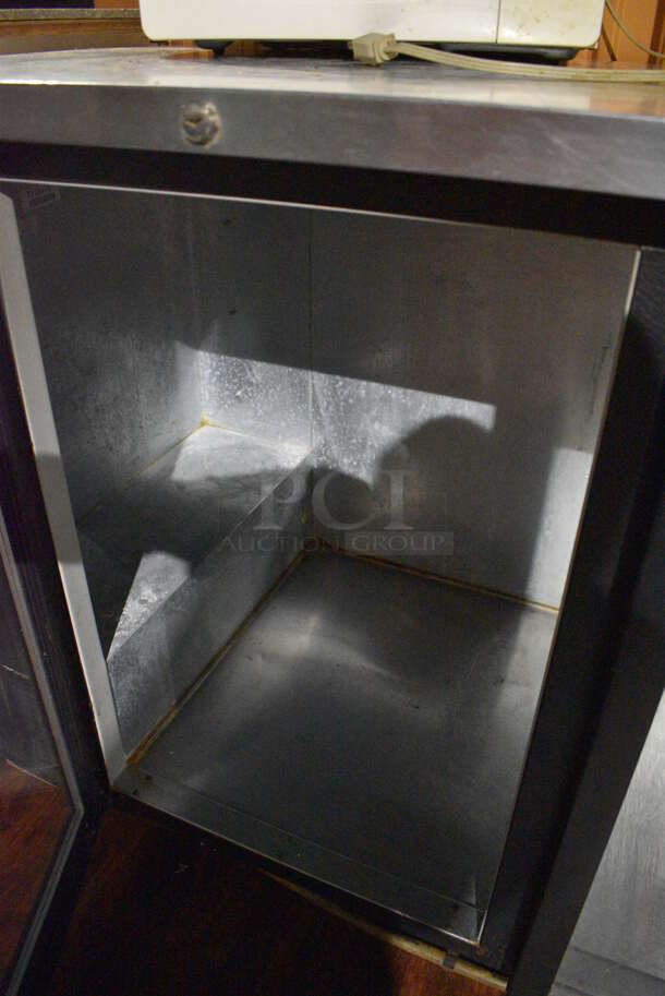 Beverage Air BB78G-1 Metal Commercial 3 Door Back Bar Cooler Merchandiser. 115 Volts, 1 Phase. 79x29x37.5. Item Was in Working Condition on Last Day of Business. (lounge) - Image 4 of 8