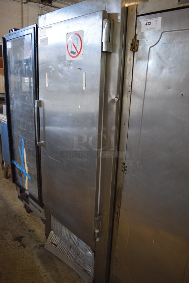 Leader Model LR30 Stainless Steel Commercial Single Door Reach In Cooler w/ Metal Racks. 115 Volts, 1 Phase. 30x33x74.5. Tested and Powers On But Temps At 40 Degrees - Image 2 of 5