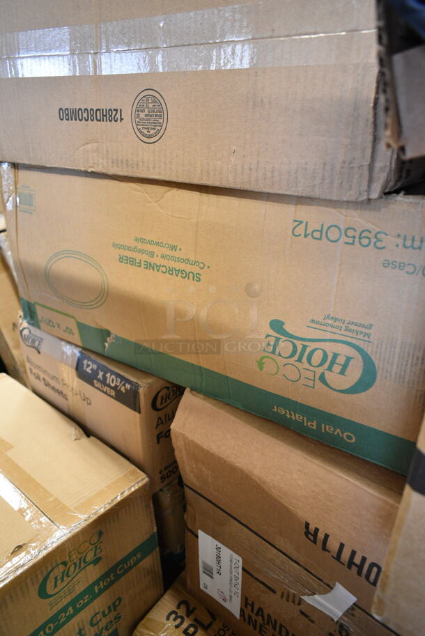 PALLET LOT of 30 BRAND NEW Boxes Including 395OP12 Compostable Oval Platter, 128HD8COMBO Choice HD 8 oz. Microwavable Translucent Plastic Deli Container and Lid Combo Pack - 240/Case, 2 Box Choice 32 oz Deli Container and Lid, 129MCR24B Choice 24 oz. Black Round Microwavable Heavy Weight Container with Lid 7 1/4" - 150/Case, Dart 80HT1R 8" x 7 1/2" x 2" White Foam Square Take Out Container with Hinged Lid - 200/Case, 2 Box 500CC32P Clear PET Plastic Cold Cup, 2 Box 433NHT004 Choice Large Size White Plastic T-Shirt, 2 Box 130SERVSP8BK Choice 8 1/2" Black Disposable Plastic Serving Spoon - 72/Case, 760IC08G Choice 8 oz. Green Paper Frozen Yogurt / Food Cup - 1000/Case, Choice #3 Paper Food Containers. 30 Times Your Bid! - Image 3 of 12