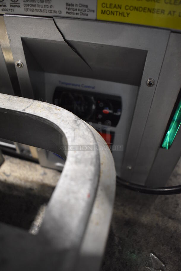 Vollrath RDE81-48 Stainless Steel Commercial Countertop Refrigerated Deli Display Case Merchandiser. 120 Volts, 1 Phase. 47.5x21x31. Tested and Working! - Image 5 of 7