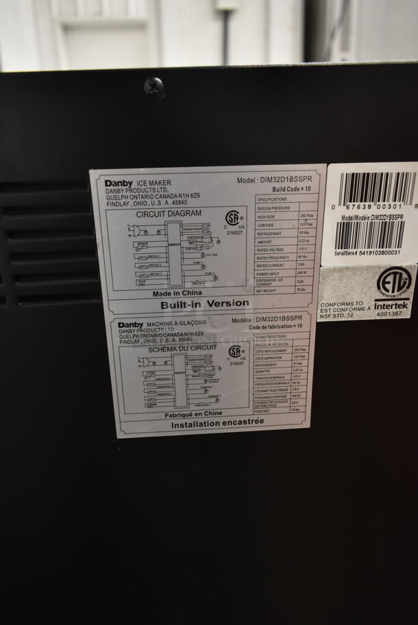 BRAND NEW SCRATCH AND DENT! Danby DIM32D1BSSPR 32lb Stainless Steel Built-In Ice Maker. 115 Volts, 1 Phase. Tested and Working! - Image 4 of 4