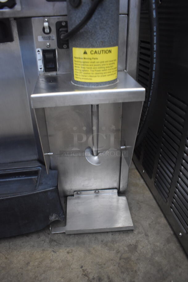 Stoelting SF144-38I Countertop Air Cooled 2 Flavor Ice Cream Yogurt Machine w/ Blender. 208/230 Volts 1 Phase - Image 6 of 9