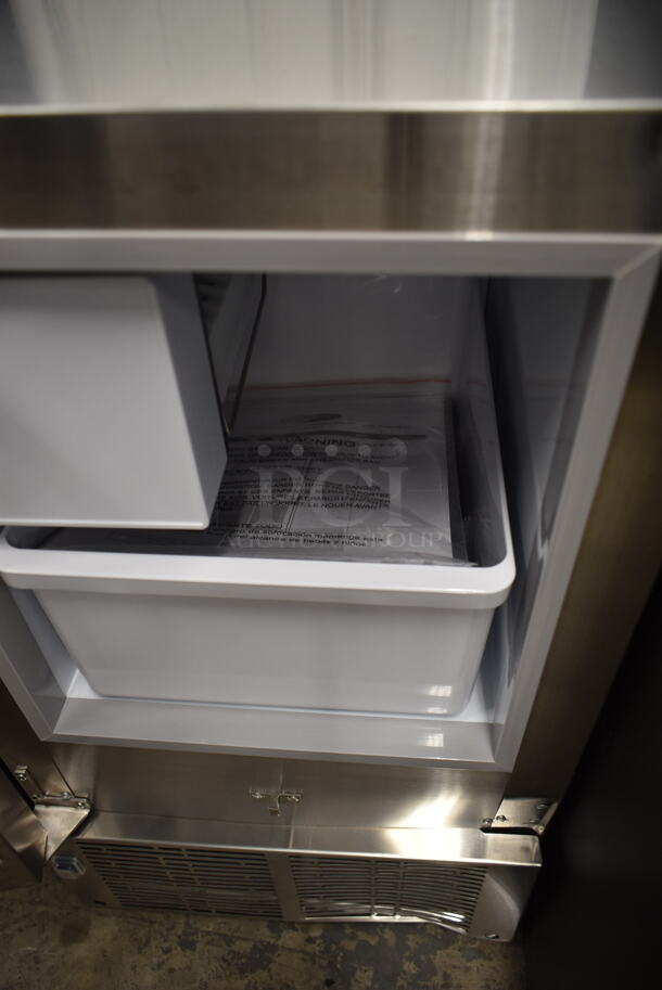 BRAND NEW SCRATCH AND DENT! Whynter MIM-14231SS 14" Undercounter Automatic Marine Ice Maker 23lb. 115 Volts, 1 Phase. Tested and Working! - Image 4 of 5