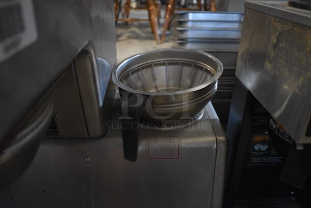 Bunn RL35 Stainless Steel Commercial Countertop 5 Burner Coffee Machine w/ 2 Metal Brew Baskets. 120/240 Volts, 1 Phase. 24x19x24 - Image 5 of 7