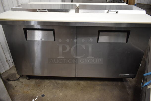 2017 True TSSU-60-16-DS-ST Stainless Steel Commercial Dual Side Prep Table Bain Marie w/ 2 Cutting Boards on Commercial Casters. 115 Volts, 1 Phase. Tested and Working! - Image 3 of 11