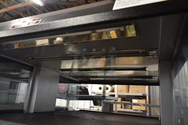 Custom Deli's Inc DILW4H Metal Commercial 2 Tier Warming Display Case on Commercial Casters. 120/208 Volts, 1 Phase. - Image 4 of 9