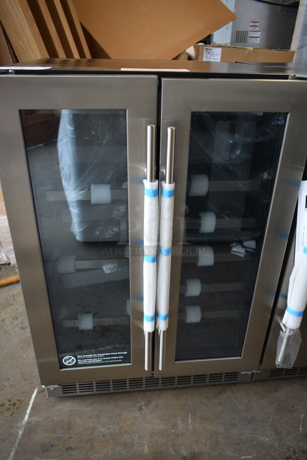 BRAND NEW SCRATCH AND DENT! Danby DBC047D2BSSPR Silhouette 24” 4.7 cubic foot French Door Beverage Center Merchandiser. 115 Volts, 1 Phase. Tested and Working! - Image 3 of 7