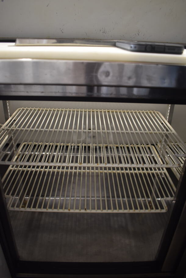 True TSSU-72-18 Commercial Stainless Steel Mega Top Sandwich/Salad Prep Table With 3 Door Refrigerated Base And Polycoated Racks. 115V, 1 Phase. Tested and Working! - Image 6 of 8