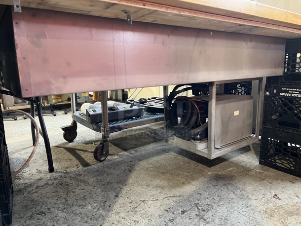 Stainless Steel Commercial Refrigerated Buffet Station Drop In w/ Sneeze Guard and Tabletop Frame. 115 Volts, 1 Phase. 77x36x48. Tested and Working! - Image 6 of 7
