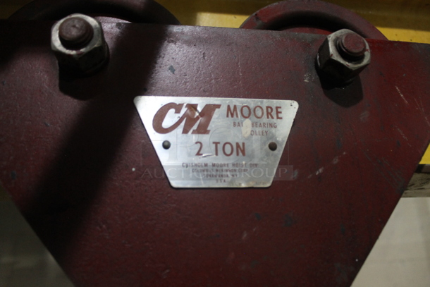 CM Moore Metal Commercial 2 Ton Capacity Hoist. BUYER MUST REMOVE.  - Image 6 of 9