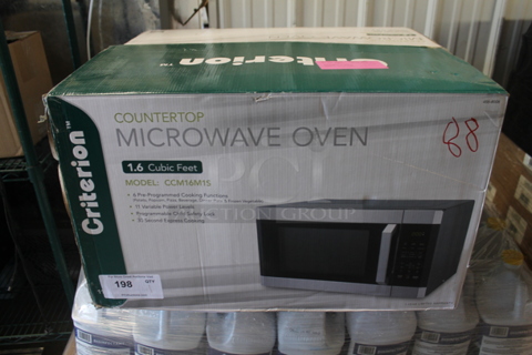 BRAND NEW SCRATCH AND DENT! Criterion CCM16M1S Countertop Microwave Oven. 120 Volts, 1 Phase. 