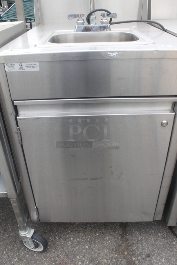 QualServ Stainless Steel Commercial Single Bay Portable Sink w/ Faucet and Handles on Commercial Casters. Bay 12.5x10.5x5 - Image 5 of 9