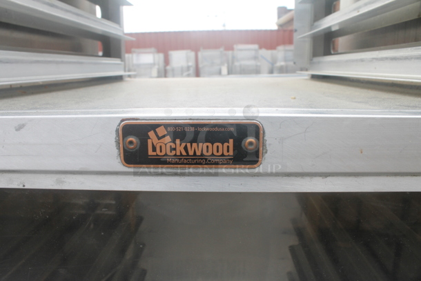 Lockwood Metal Commercial Enclosed Pan Transport Rack on Commercial Casters. - Image 4 of 6