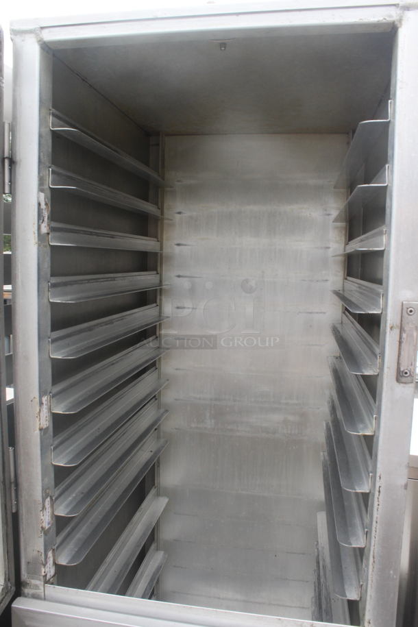 Lockwood Metal Commercial Enclosed Pan Transport Rack on Commercial Casters. - Image 4 of 8