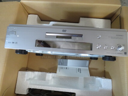 One Sony Player. #DVP-NS999ES